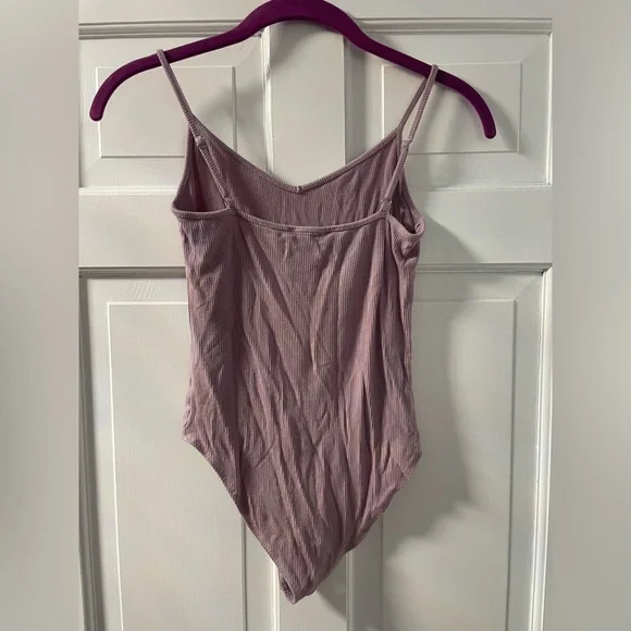 Forever 21 Mauve Ribbed Bodysuit - Picture 4 of 5